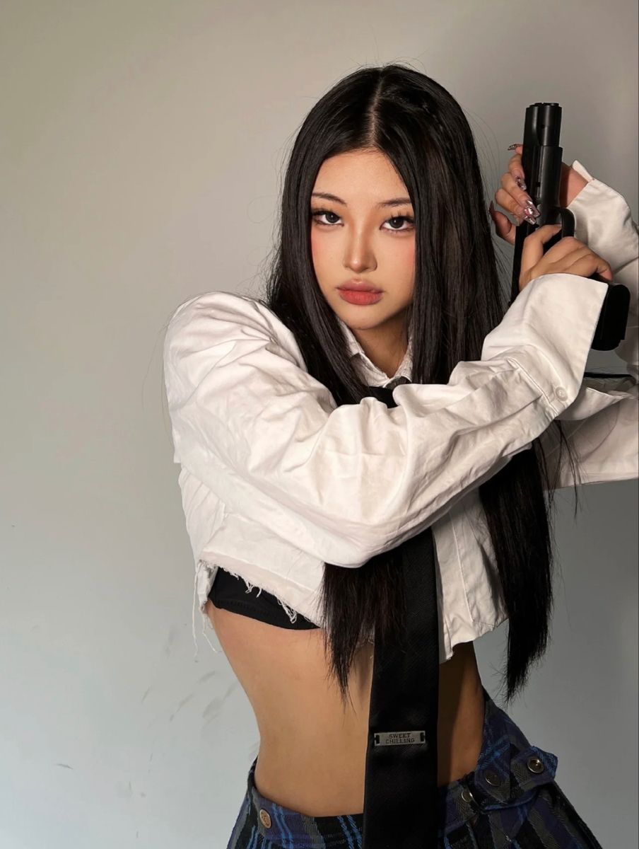 A cozy shot with Sassy girls — straight from Santiago